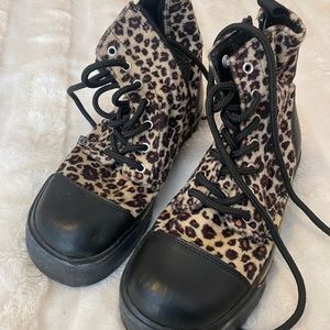 Y2k Scene Emo T.U.K. cheetah print high top sneakers boots